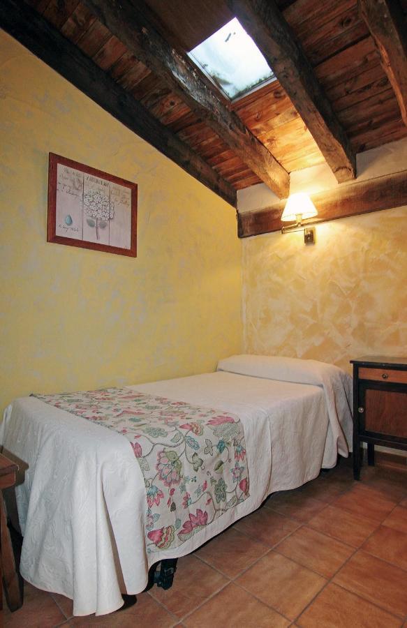 Hotel Rural Los Abuelos Montemayor de Pililla Dış mekan fotoğraf