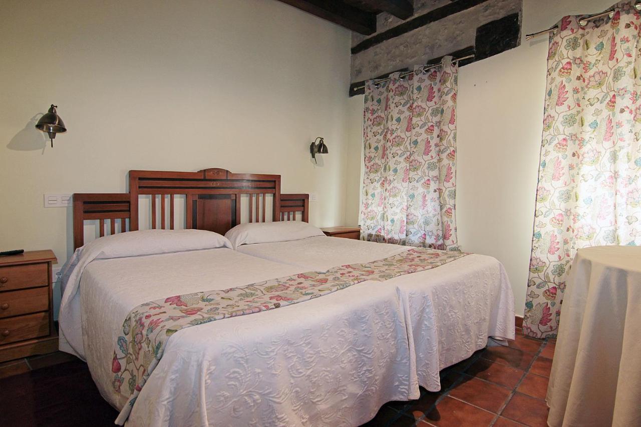 Hotel Rural Los Abuelos Montemayor de Pililla Dış mekan fotoğraf
