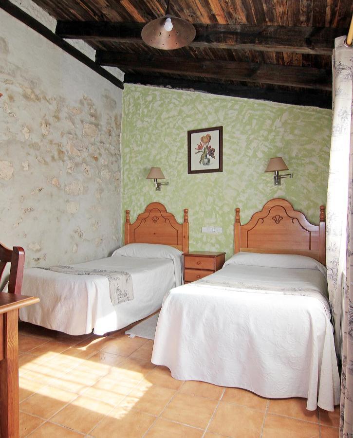 Hotel Rural Los Abuelos Montemayor de Pililla Dış mekan fotoğraf